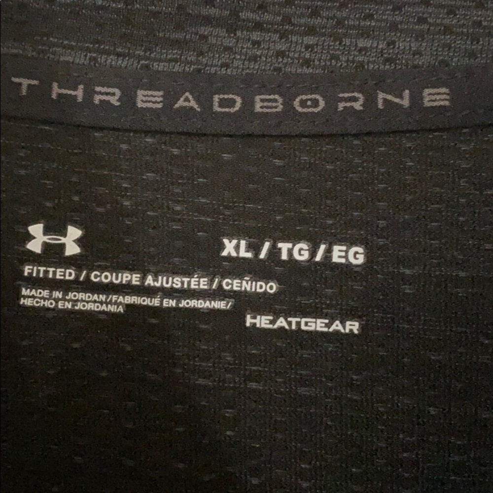 Under armor pullover - Picture 2 of 2